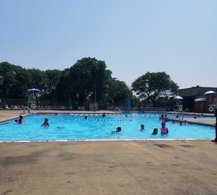 Hempstead Parks & Recreation - Averill Boulevard Park and Swimming Pool Complex (Elmont,&nbspNY)